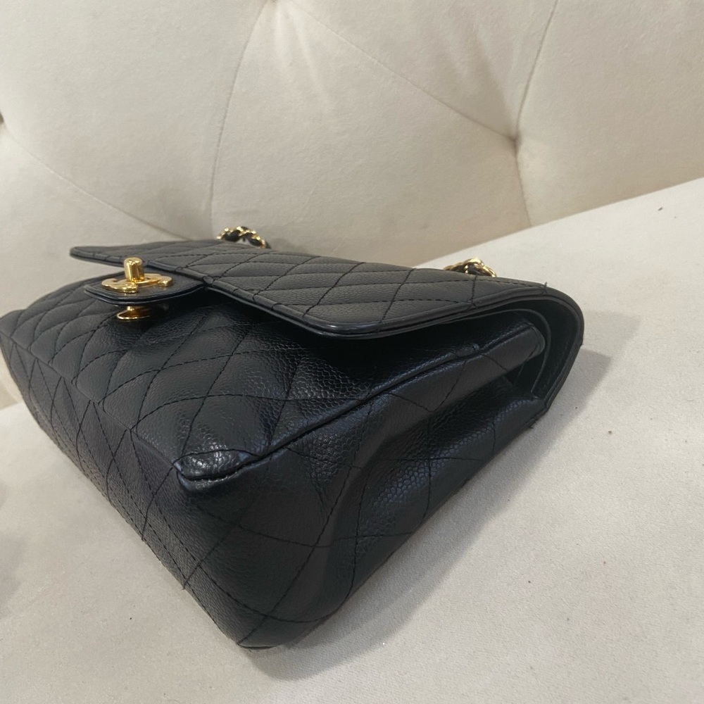 🔥🔥Chanel Classic Medium Cavair W/ Gold Hardware - Picture 10 of 16
